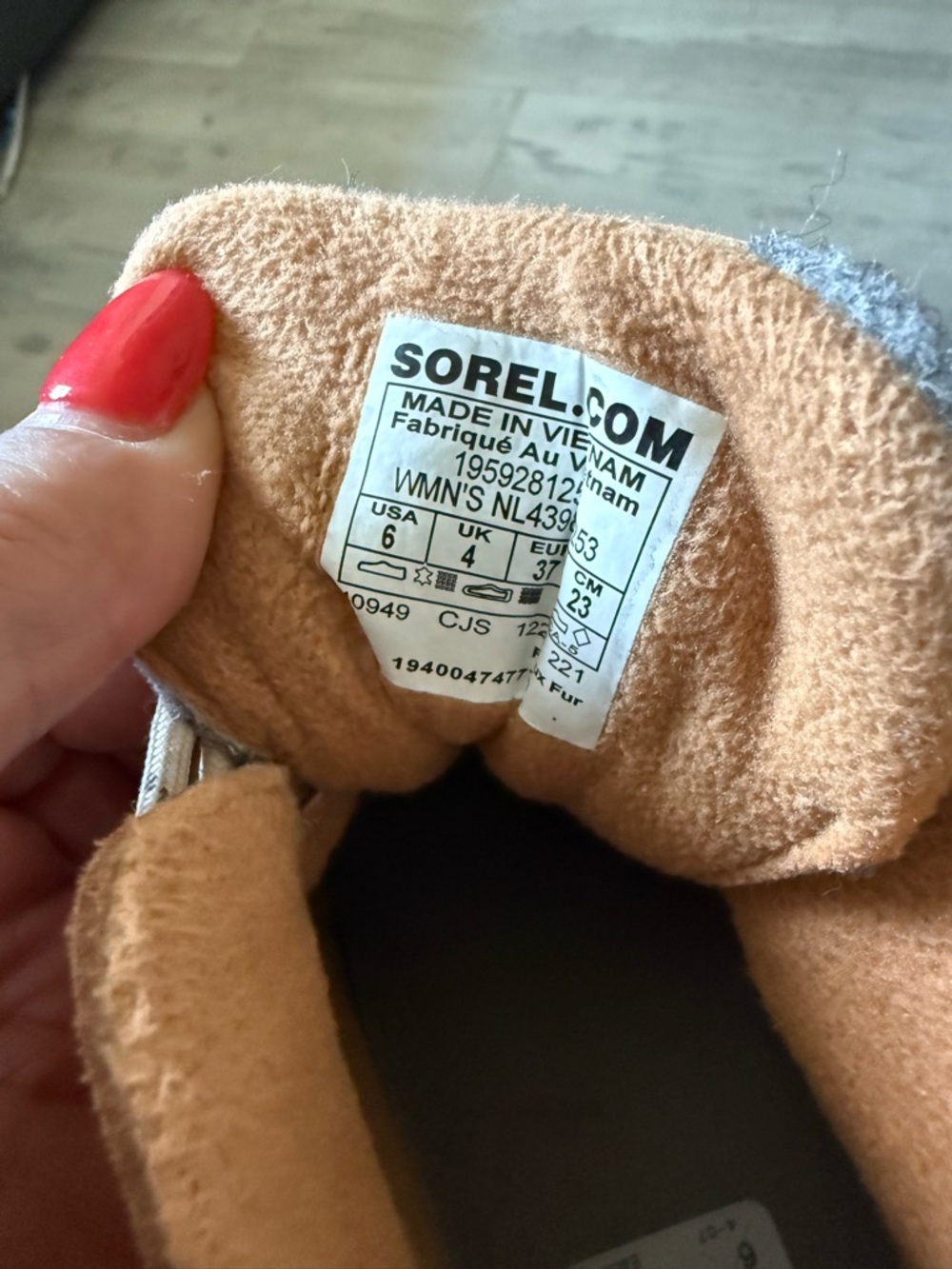 Sorel kinetic Rnegd Caribou Sneaker boot in Towny/Buff color - Picture 7 of 7